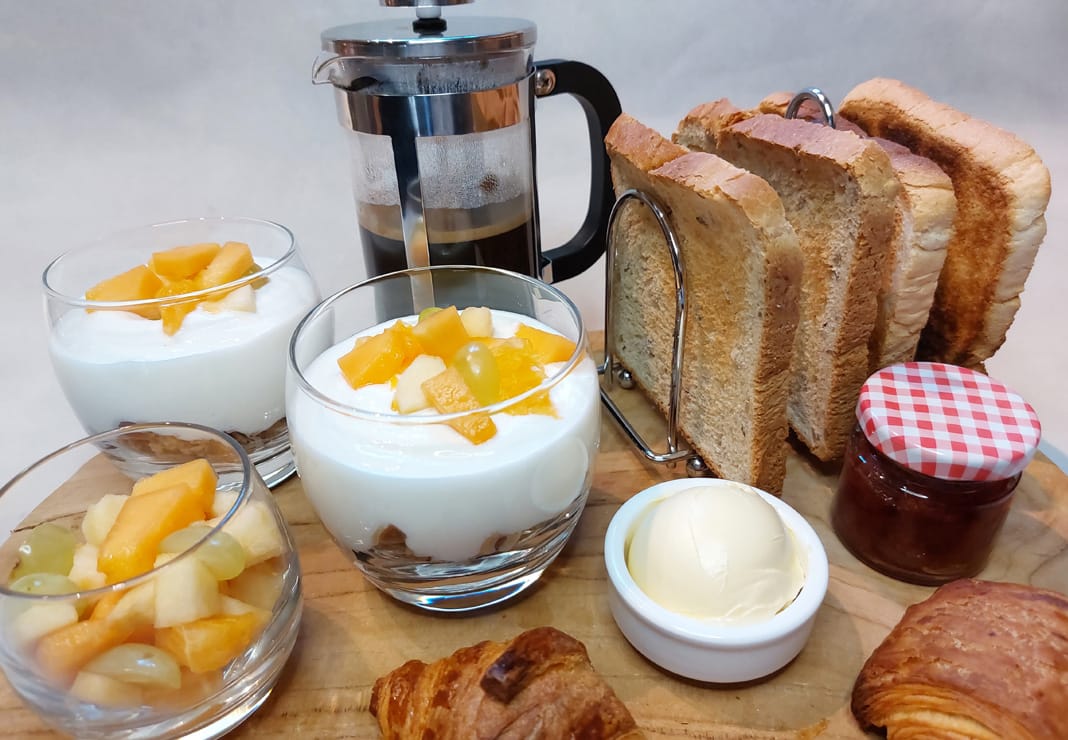 continental breakfast