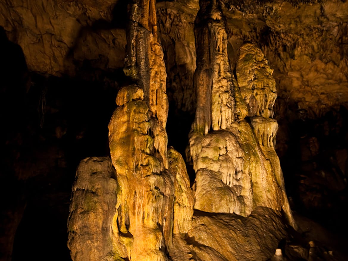 Grotte de Villars